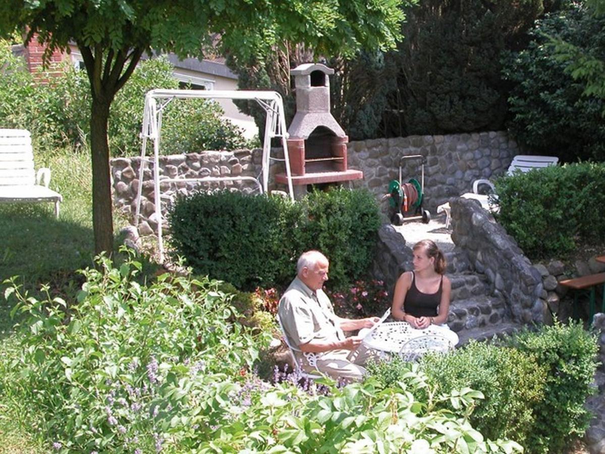 Schloesschen Im Weinberg Apartment Meersburg Exterior foto